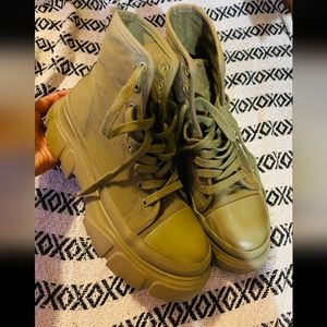 Zara Olive Army Green Chunky Lace Up Platform Sneaker Boots
